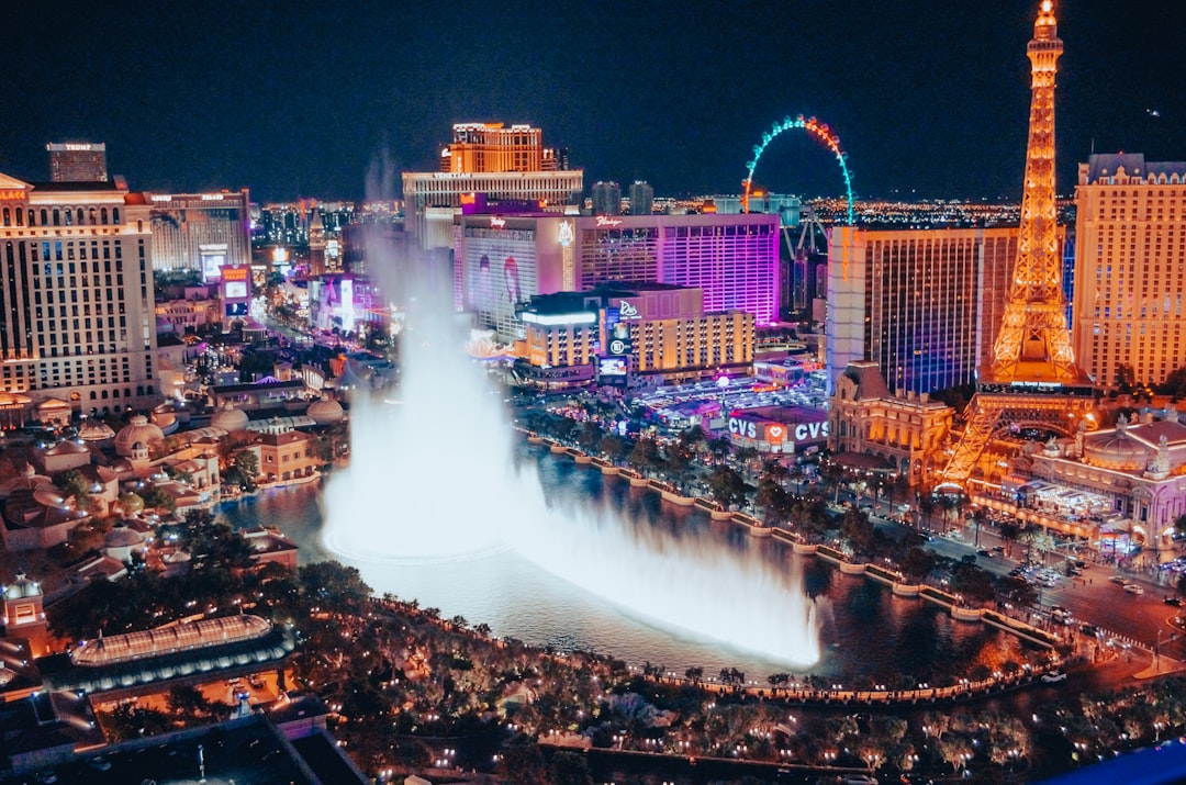 Las Vegas Flight Deals - Fly from $28 Round-Trip to LA, SF, Seattle & More