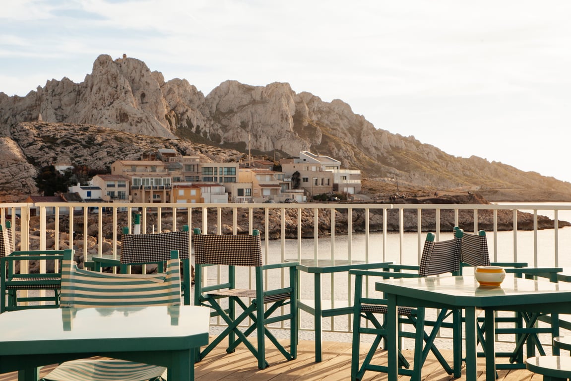 Tuba Club terrace facing the rocky Marseille coast