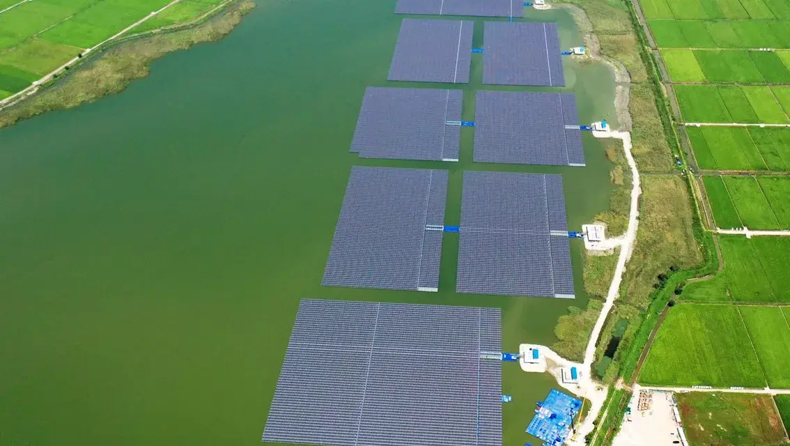 Floating solar arrays light the way for clean energy