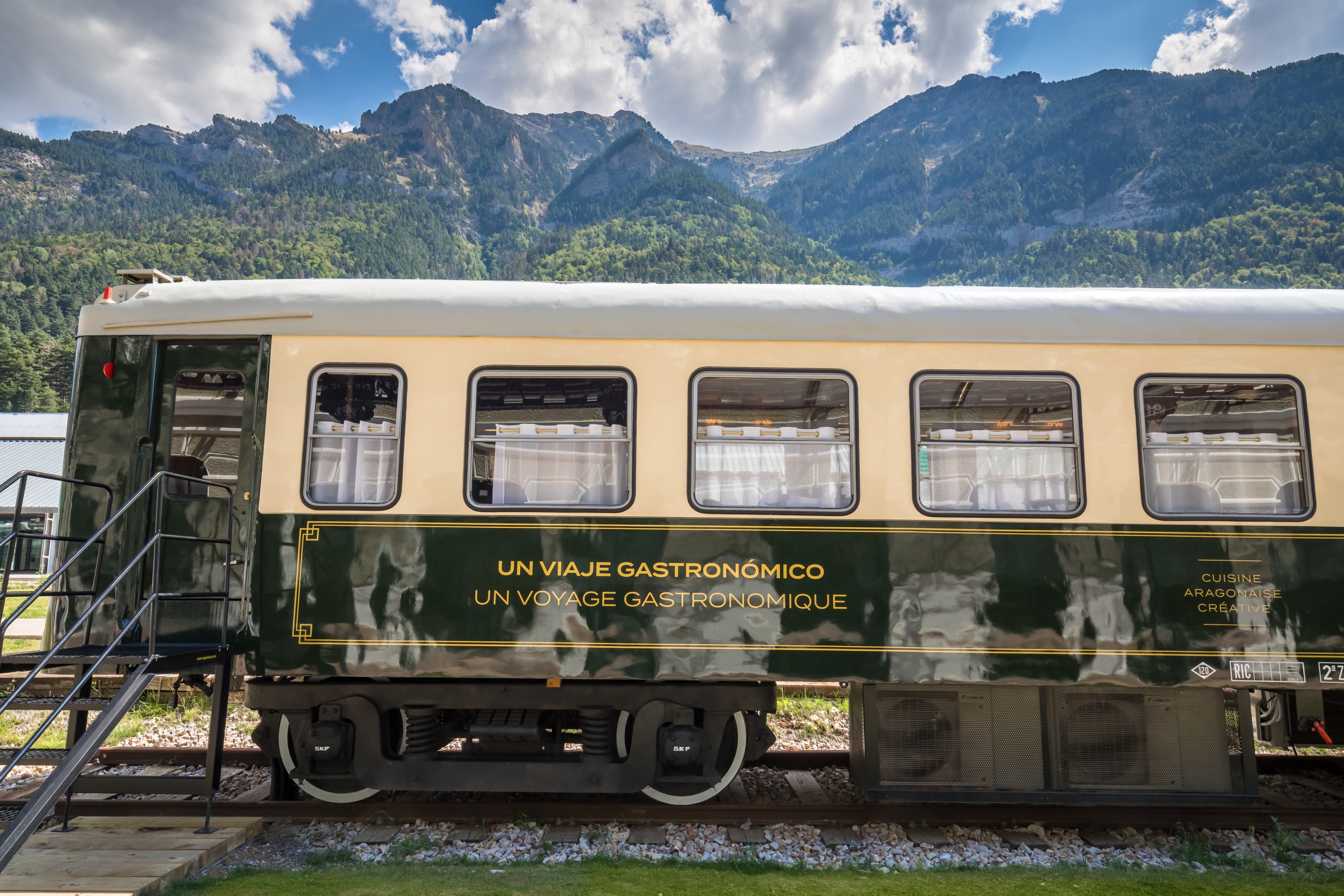 Canfranc Station, Royal Hideaway Hotel | location