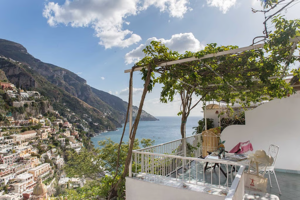 Hotel Poseidon Positano Serves Amalfi Coast Glamour with a Family-Run Soul