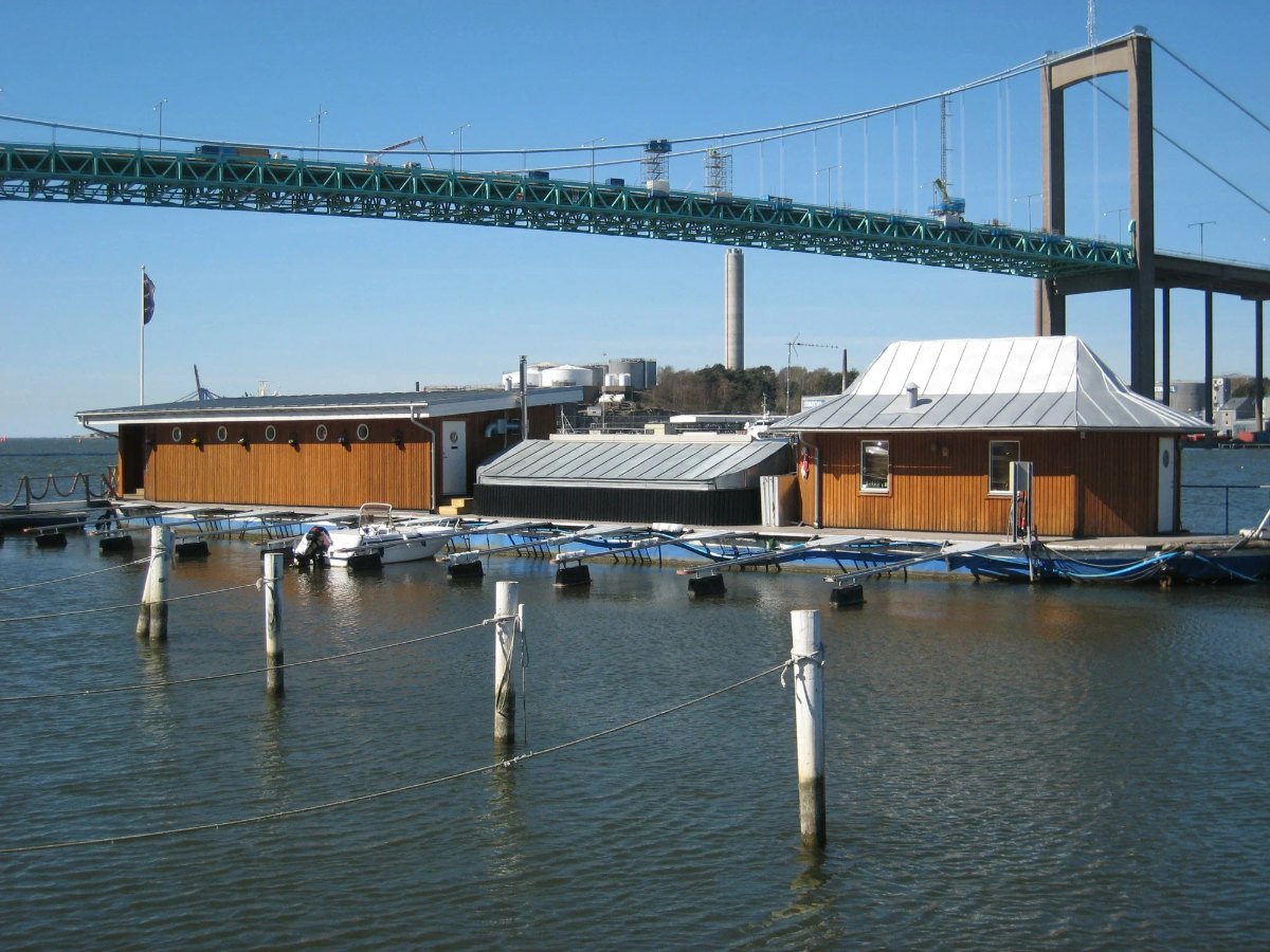 Pråmen under Älvsborgsbron