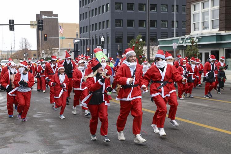 Omaha Sports Commission's Santa Run