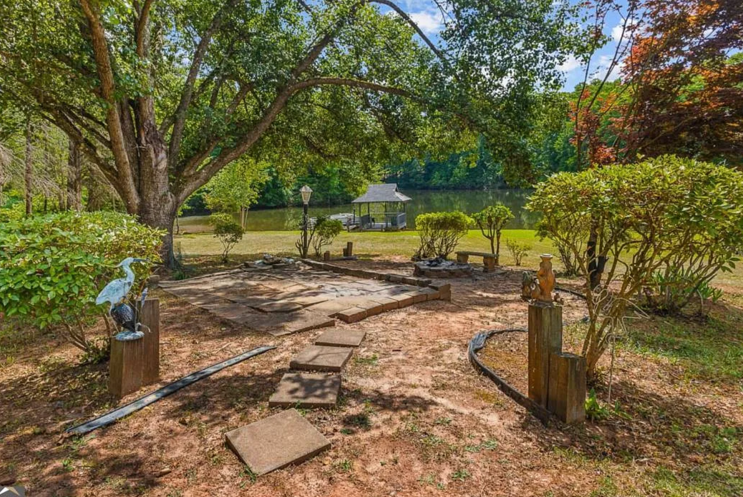 100 Catie Circle, Stockbridge GA — lakefront ranch with private boat dock