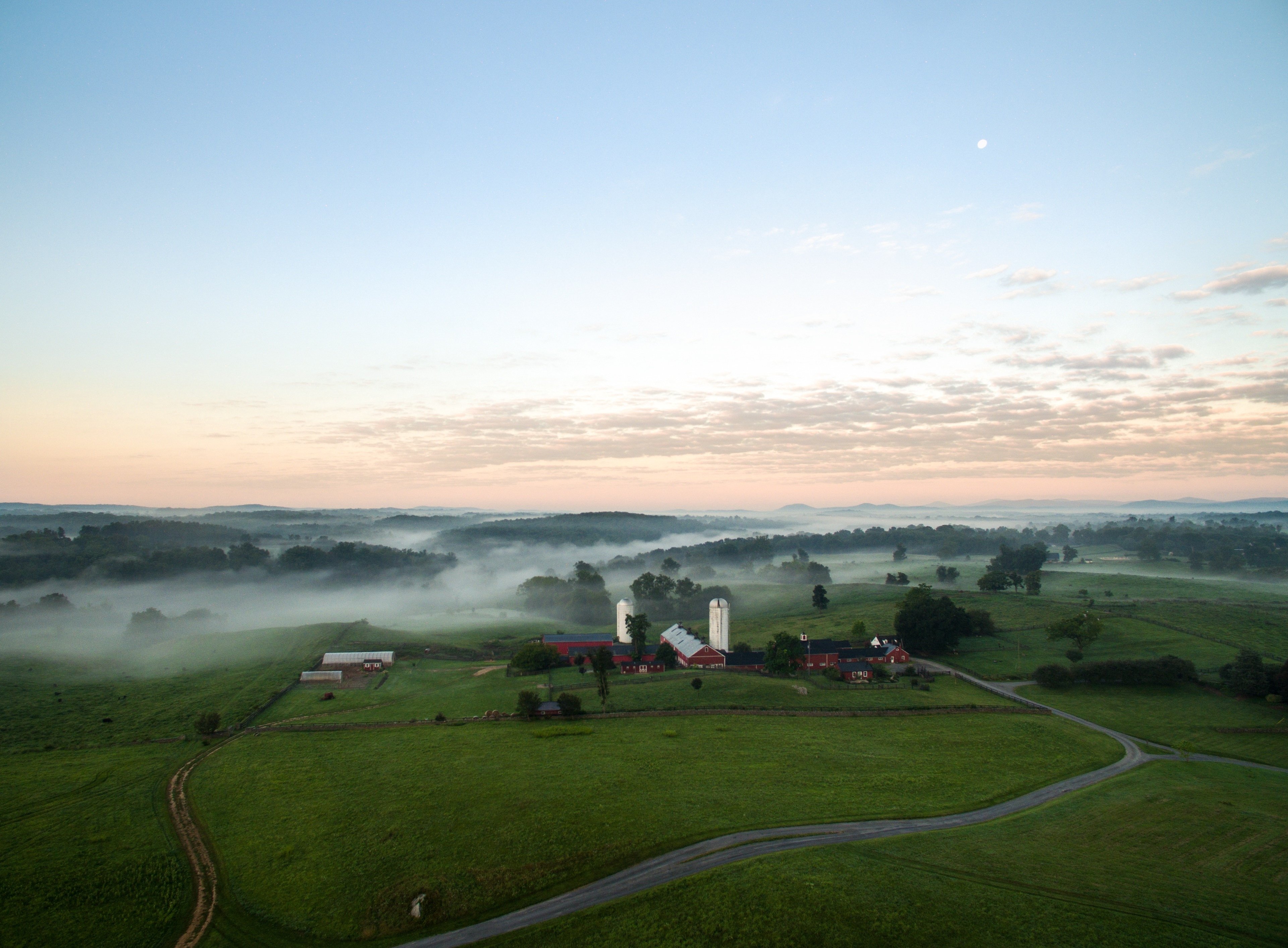 Goodstone Inn’s Virginia farmland in the morning mist