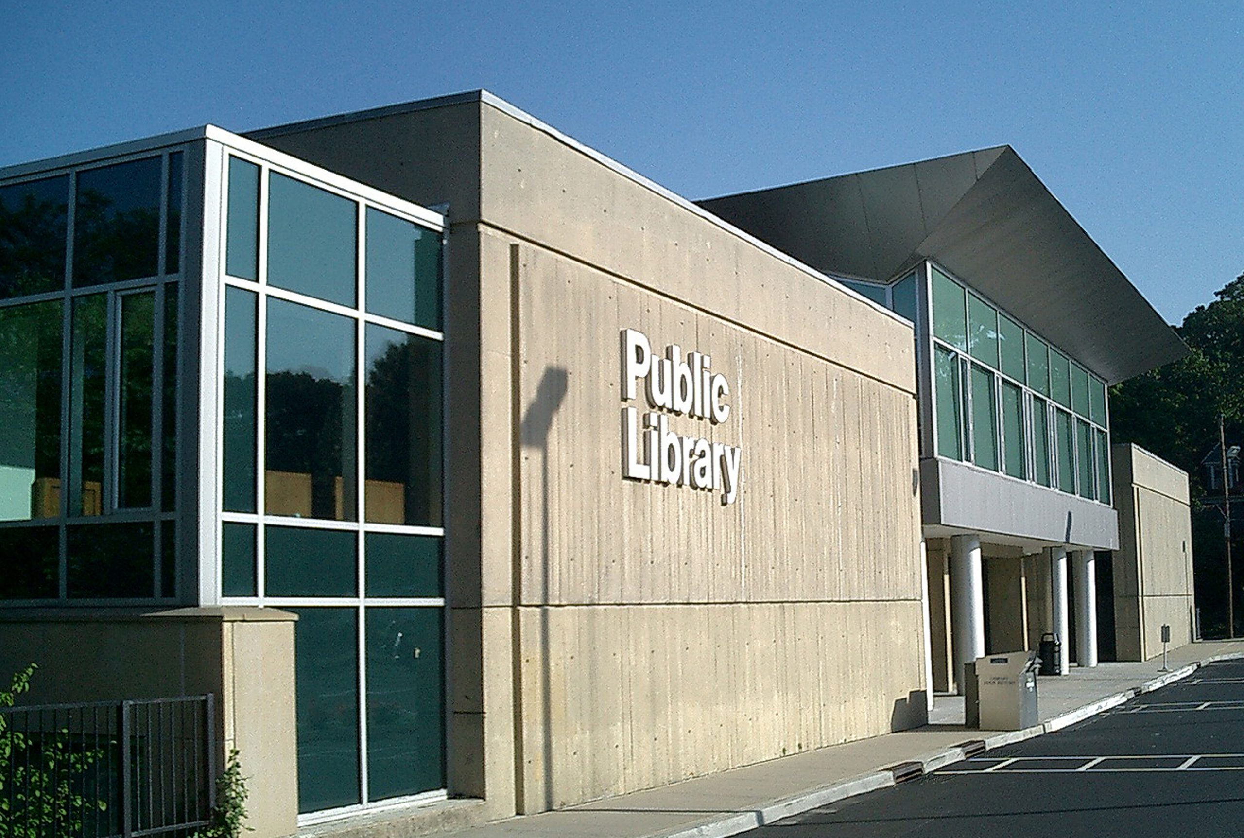 Port Washington Public Library exterior; official venue photo