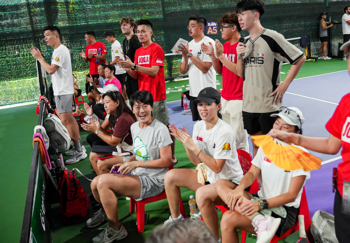 The fans. And a fan.