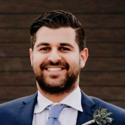 Head-shot of Full Stack Developer Oren Omari