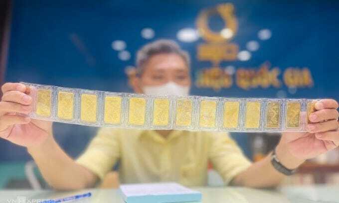 Gold Price Hits Record High As Federal Reserve Leans Dovish gold-price-hits-record-high-as-federal-reserve-leans-dovish