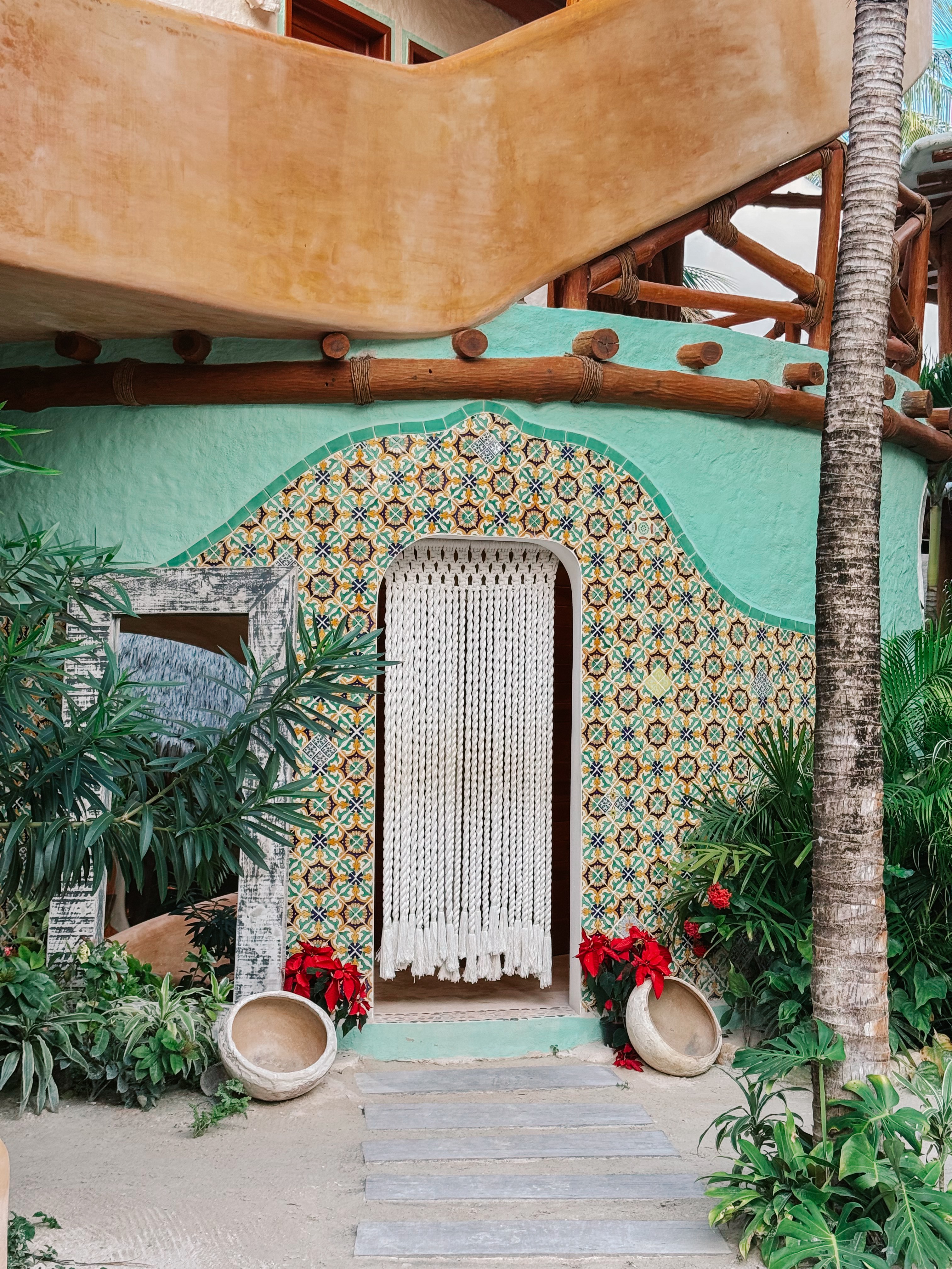 Organic architecture and colorful tilework at Casa Las Tortugas
