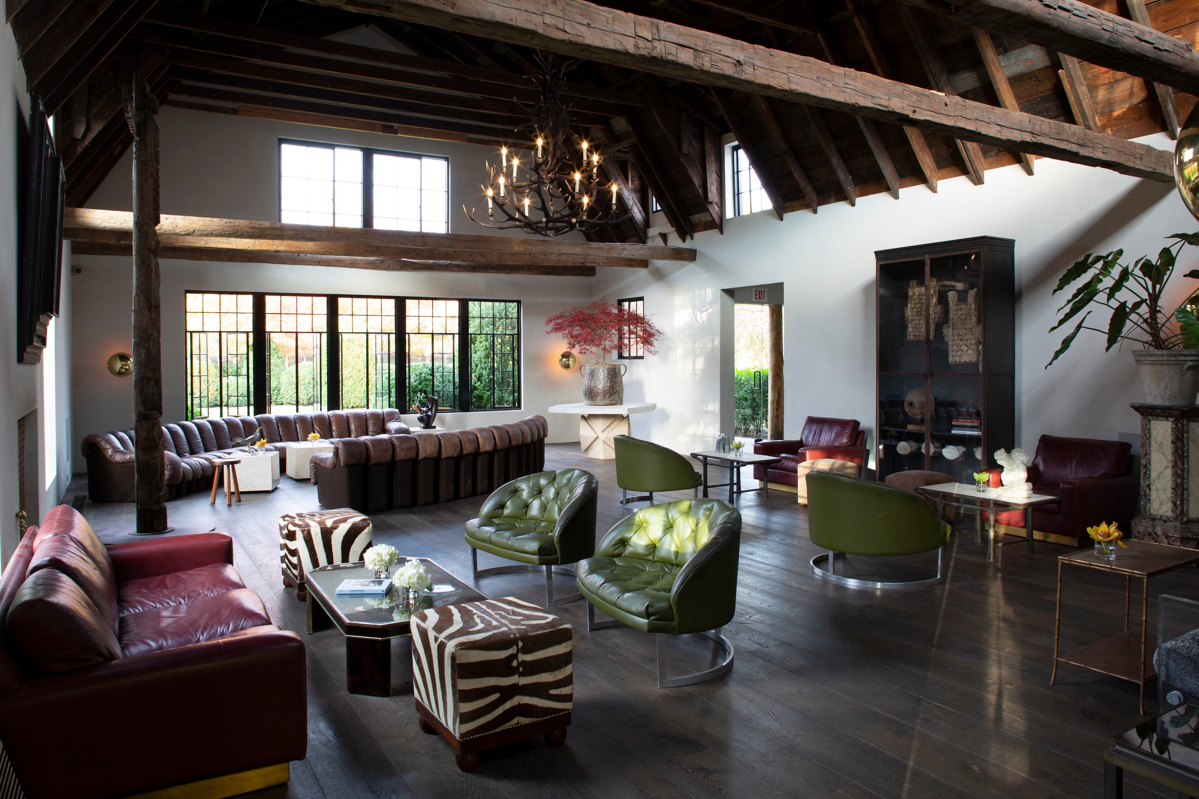 Timber-beamed lounge at Valley Rock Inn