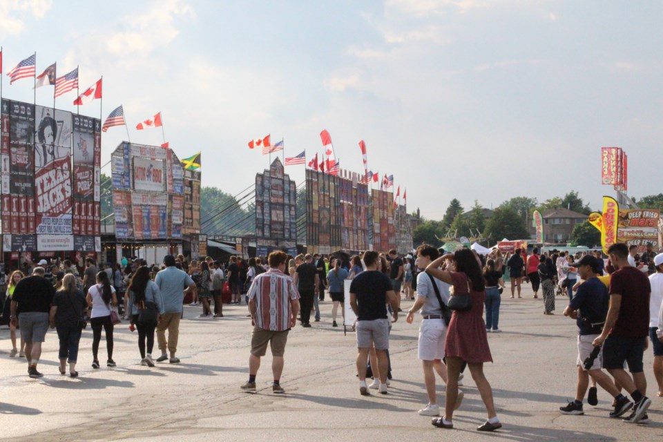 ⚓ Ribfest This Weekend!