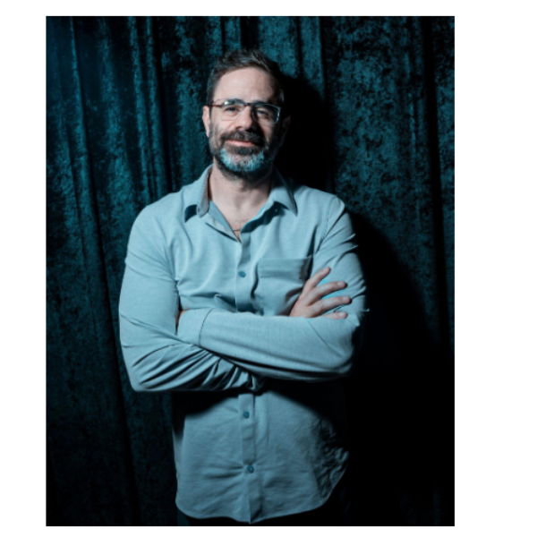Yannis Pappas : official promotional image