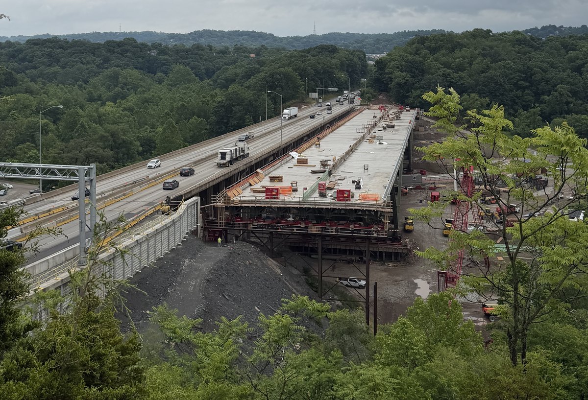 Parkway East / Commercial Street Bridge construction