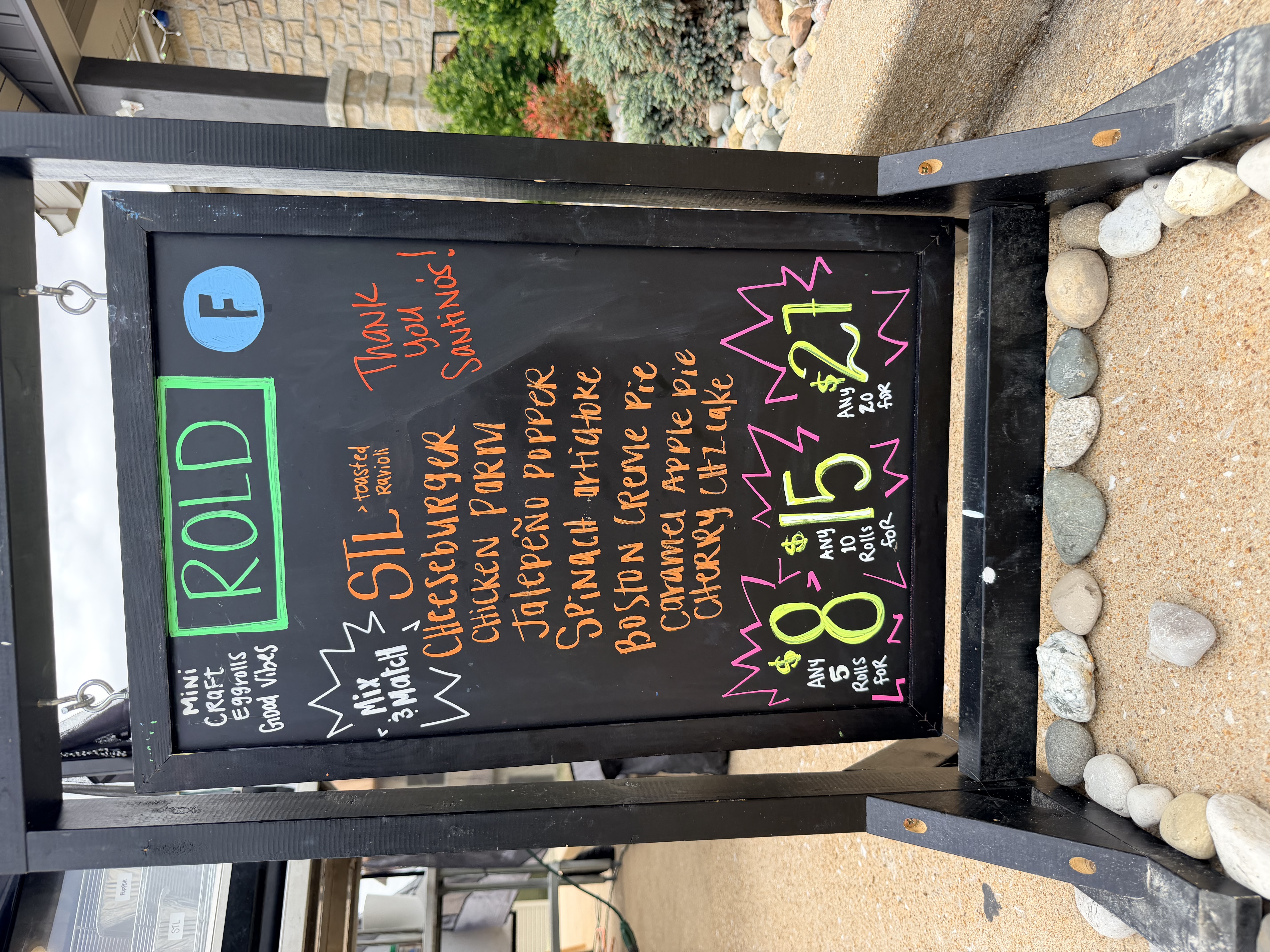 [PHOTO DESCRIPTION - ROLD SIGN OR MENU BOARD]