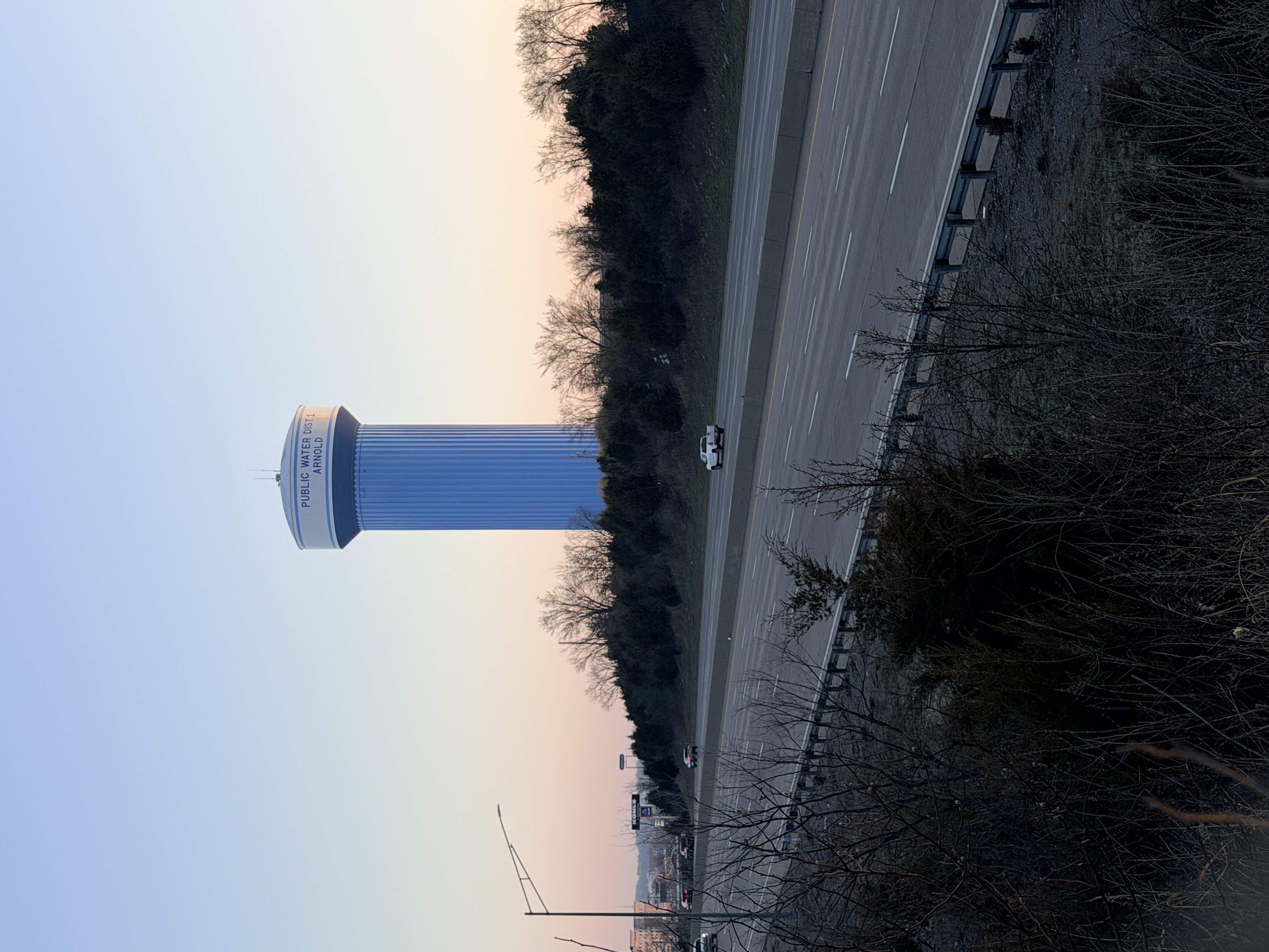 Arnold water tower in Arnold, Missouri
