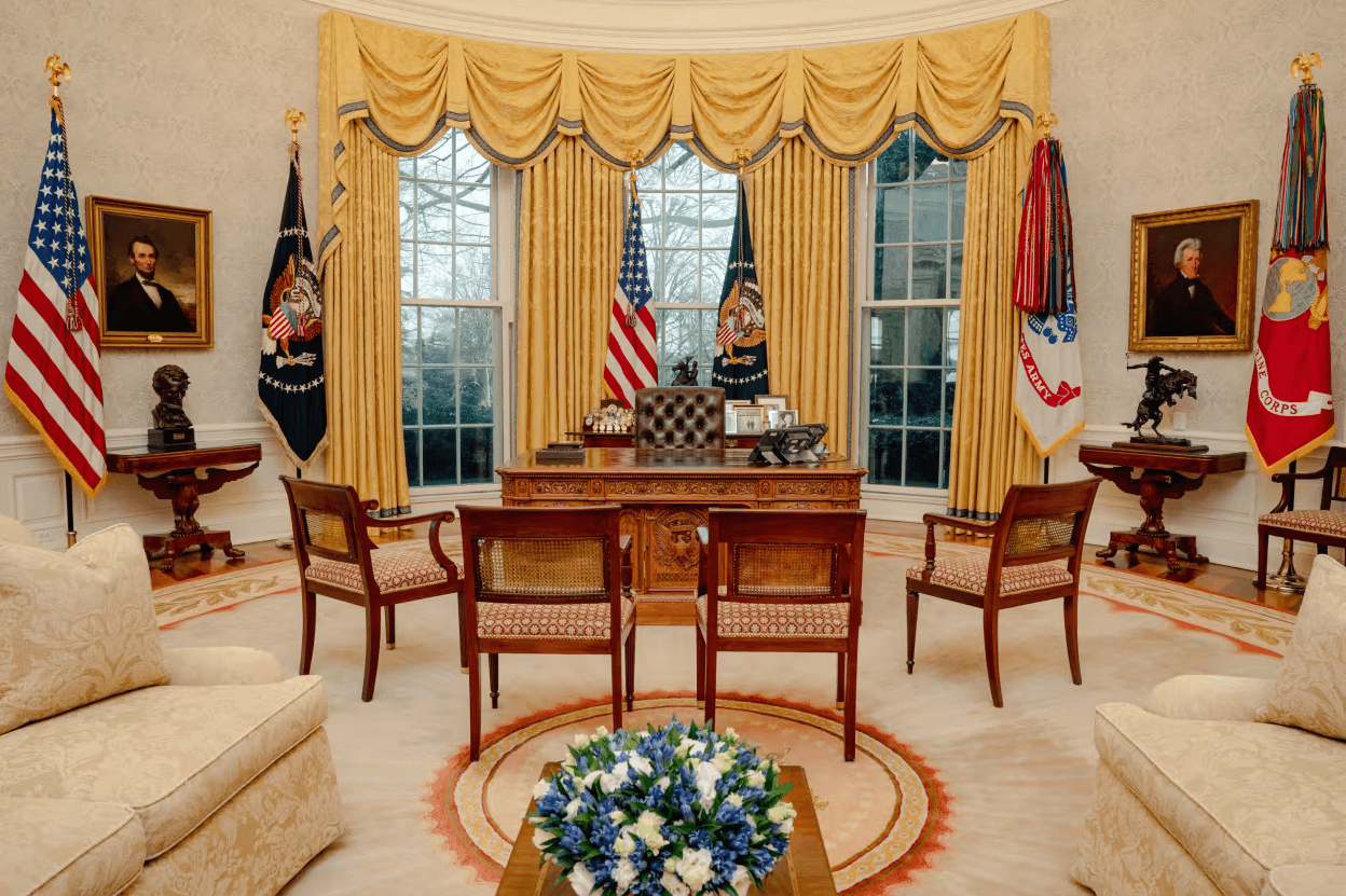 Trump vance team shares first look at trump s oval office 2 0