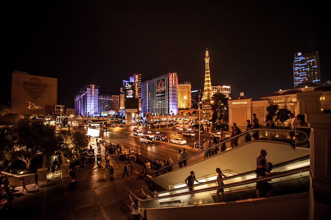 Las Vegas Flight Deals - Fly to LA for Just $28 Round-Trip This April