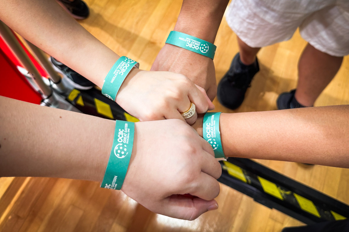 Wristband buddies, unite! 