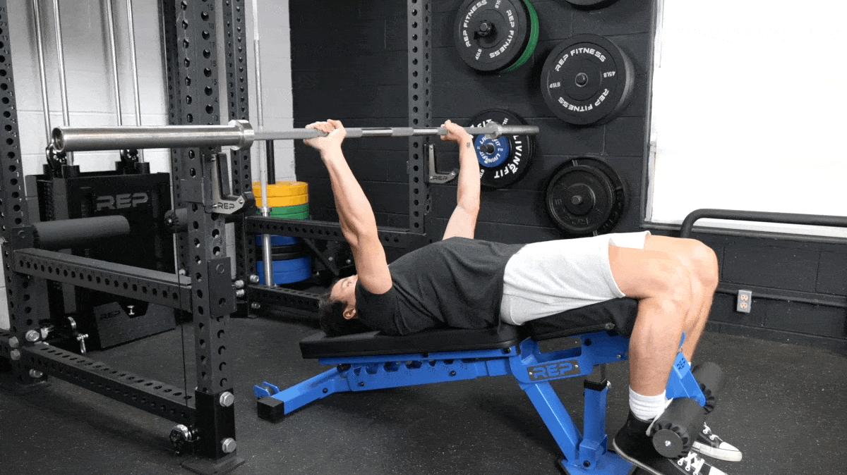 🏋️‍♂️ 6 overlooked lower chest exercises for better pecs