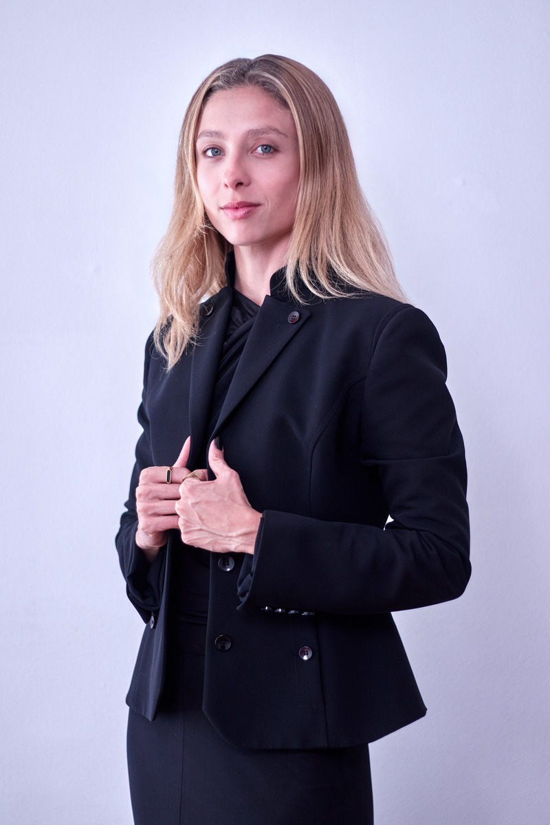 Raquel Assis, Loopa Finance