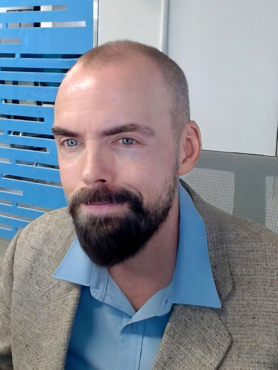 Daniel Garrett