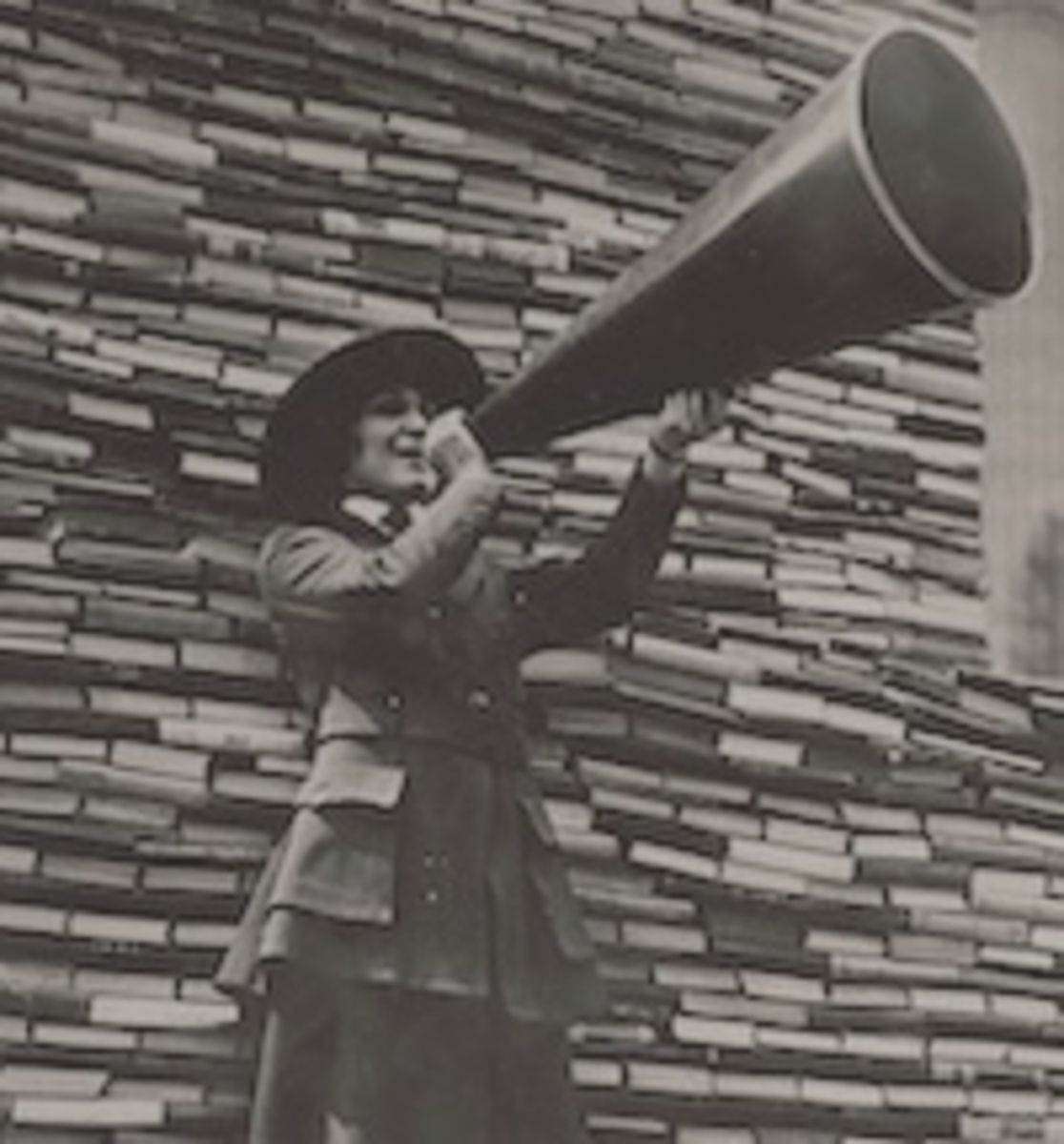 Lindsay Harris Friel